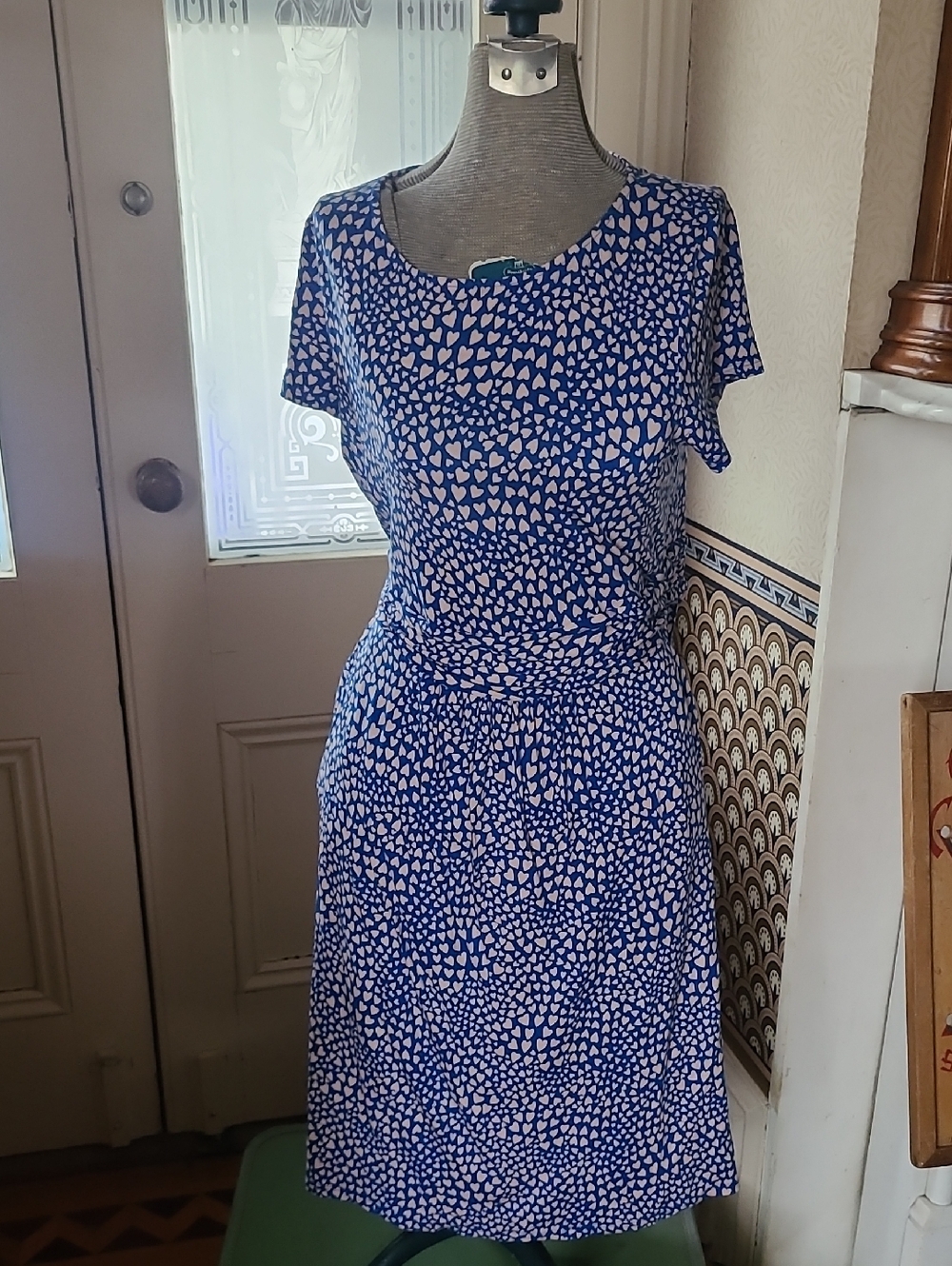 Boden Short Sleeve Heart Print Jersey Dress